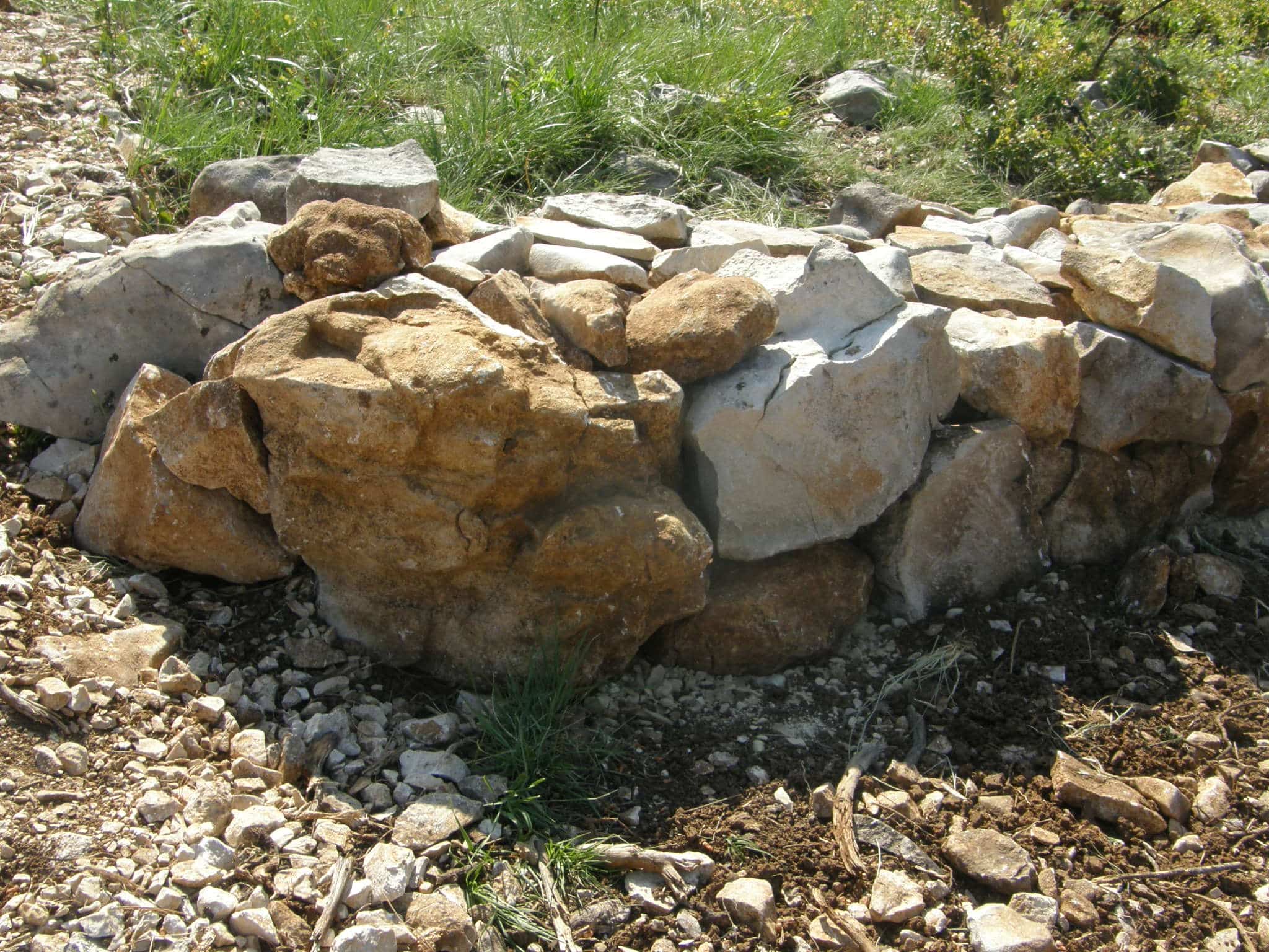 Muret pierre sèche